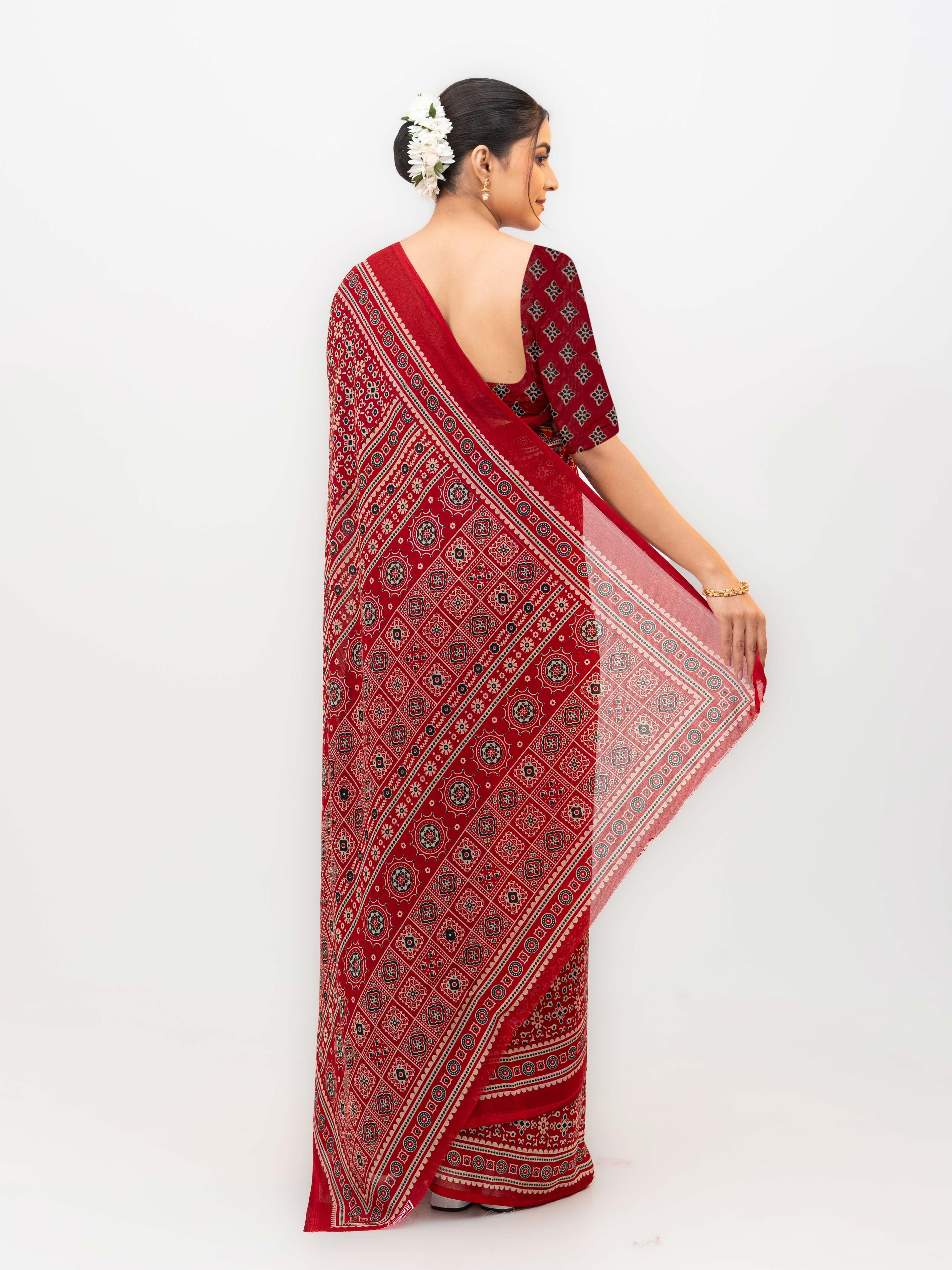 Maroon Georgette Saree