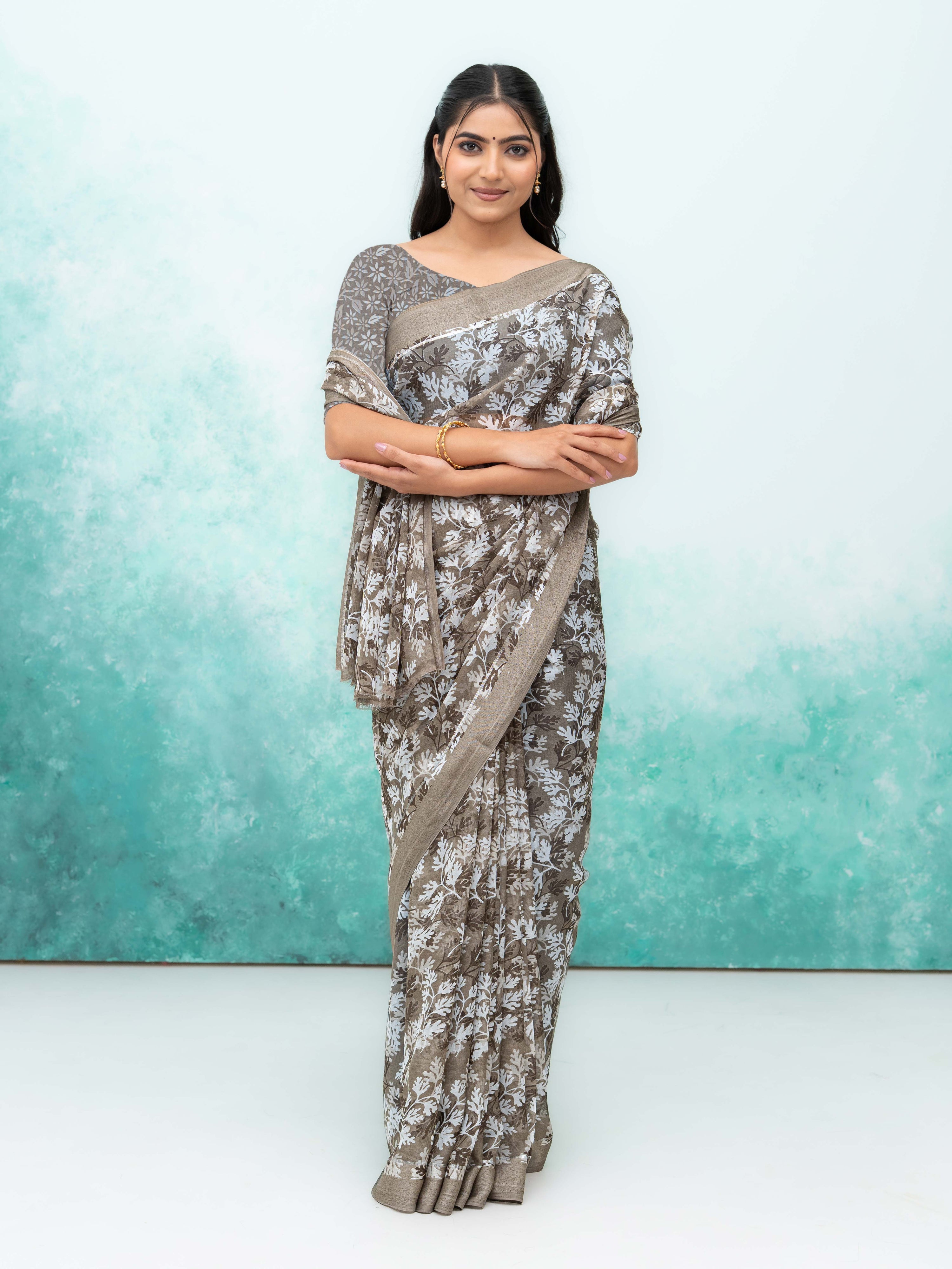 Brown Weightless Saree