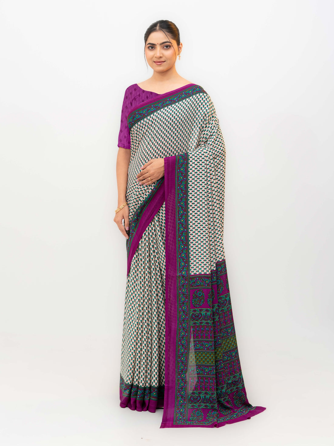 Cream Crepe Saree