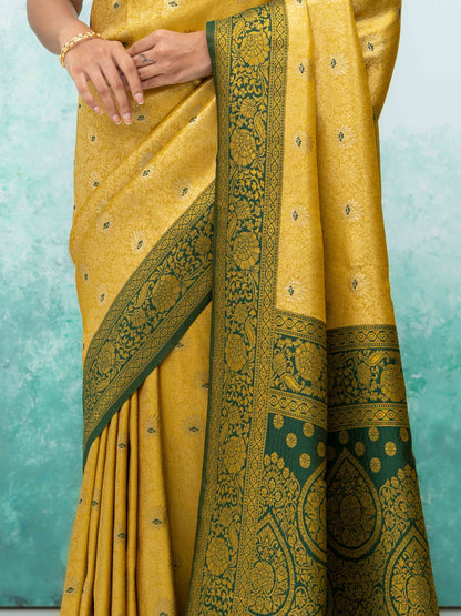 Yellow &amp; Green Kanchivaram Saree