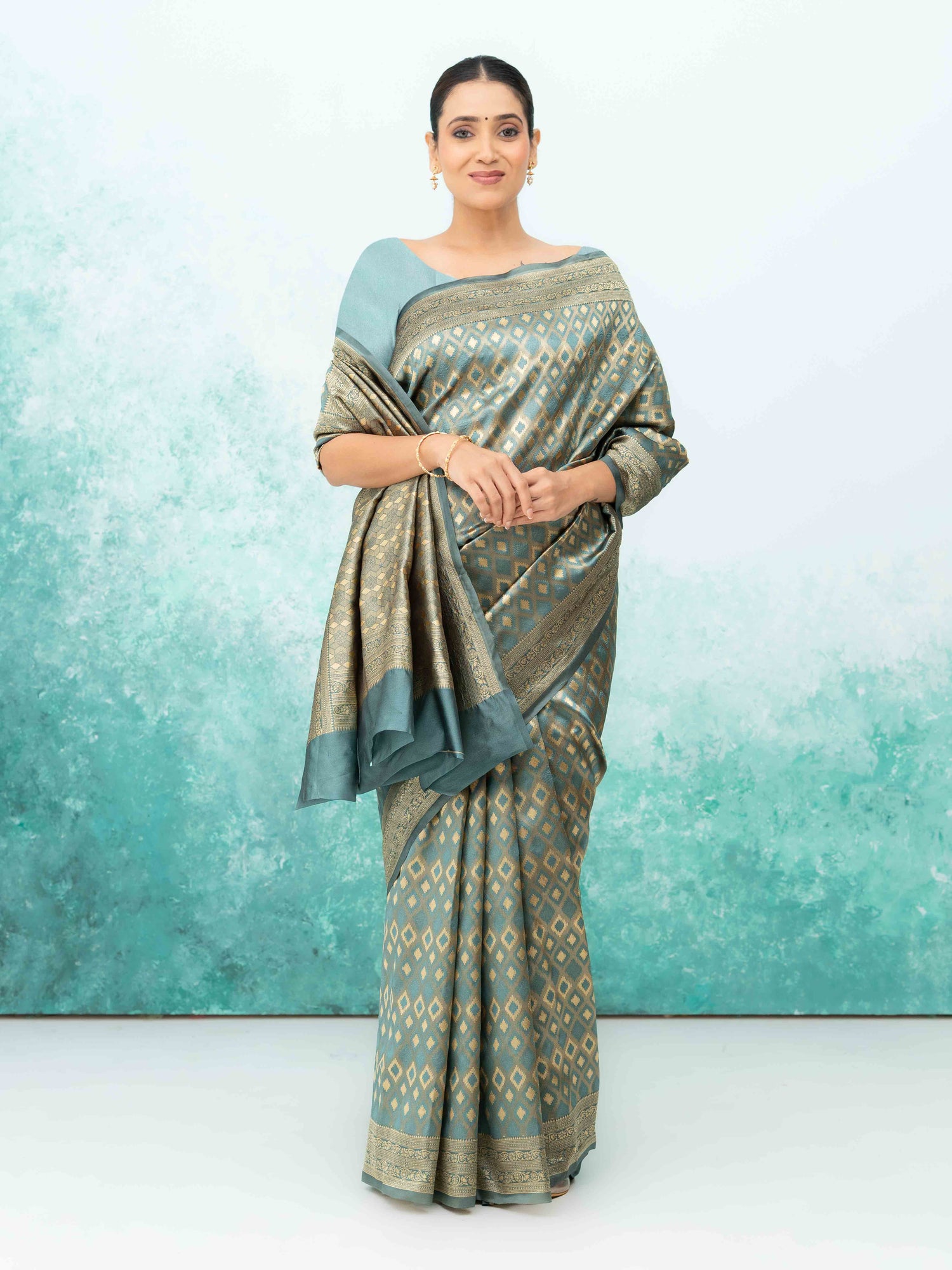 Gray Mysore Silk Saree