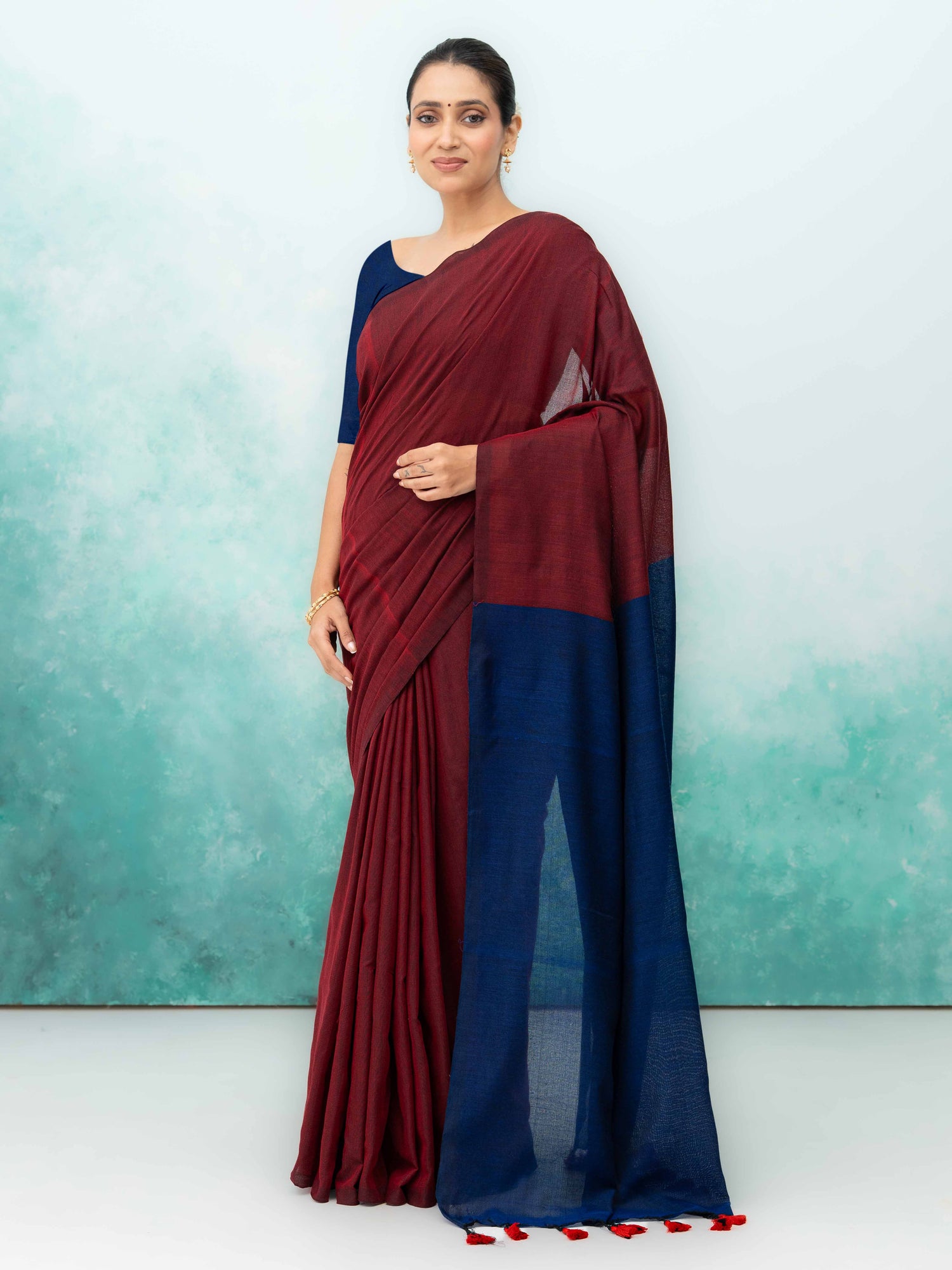 Navy Blue &amp; Maroon Khadi Cotton Saree