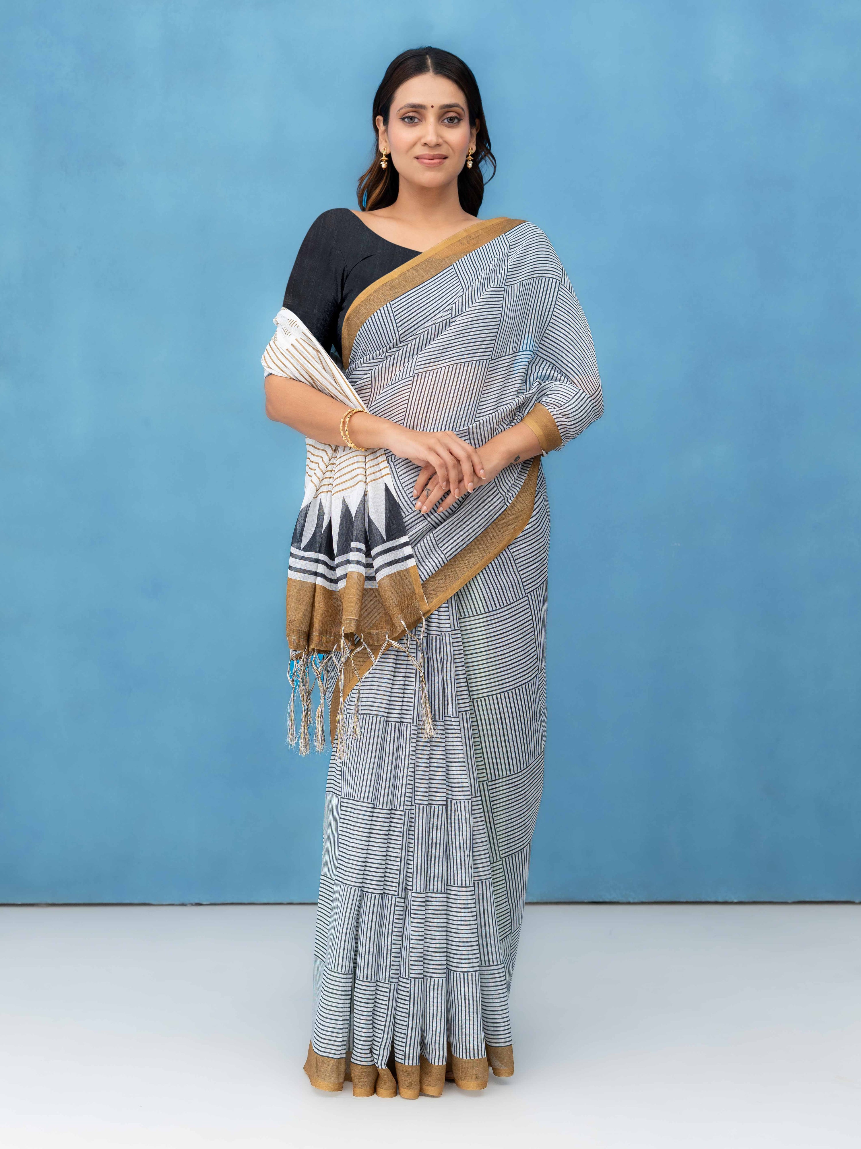 White &amp; Black Cotton Linen Printed Saree