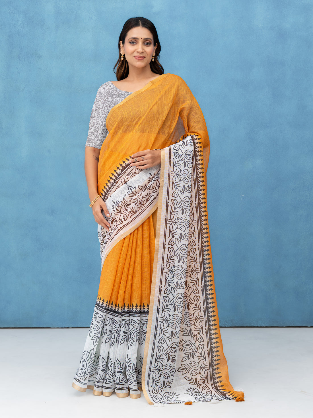 Orange &amp; White Cotton Linen Saree