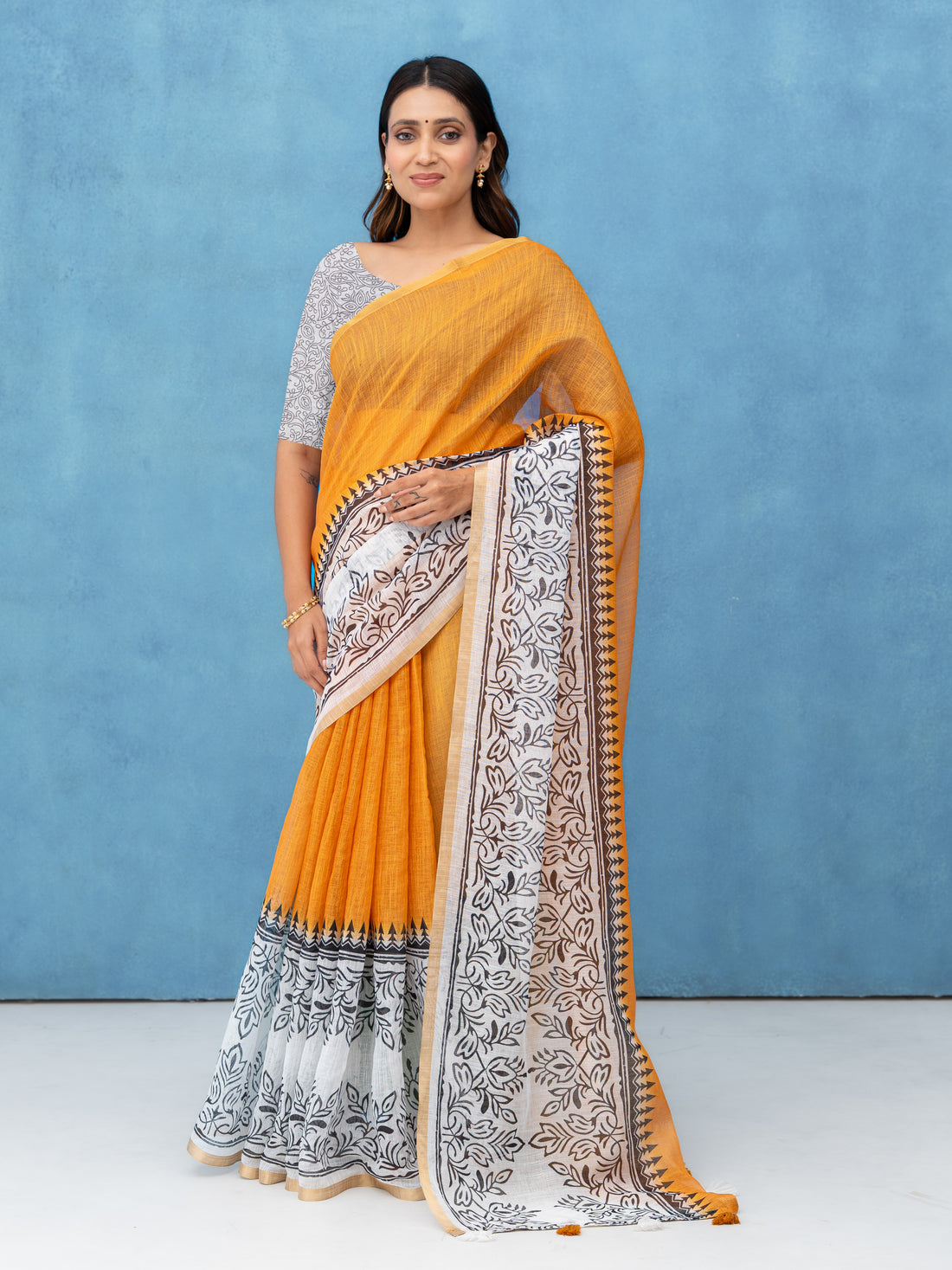 Orange &amp; White Cotton Linen Saree