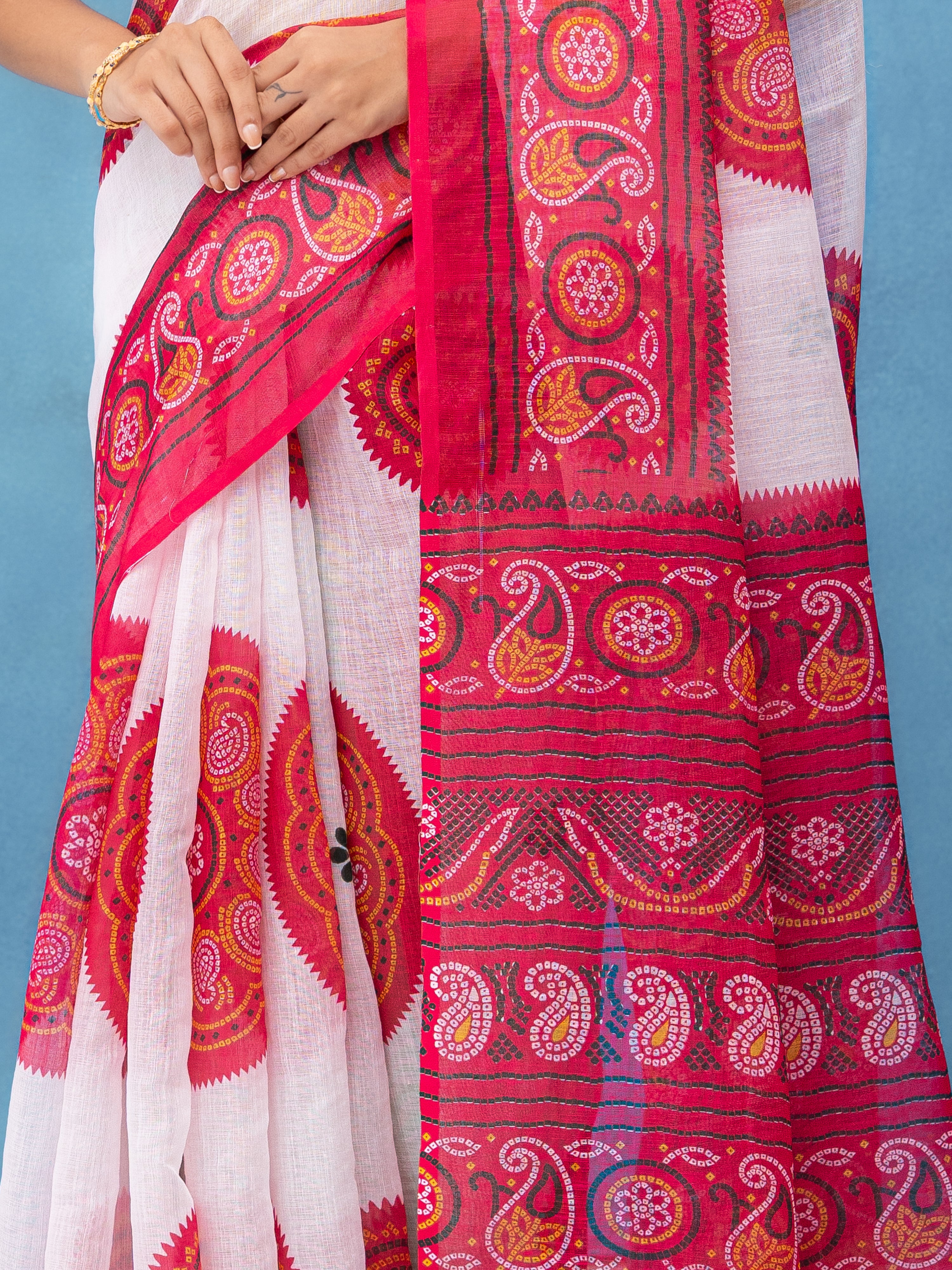 White &amp; Red Cotton Linen Saree