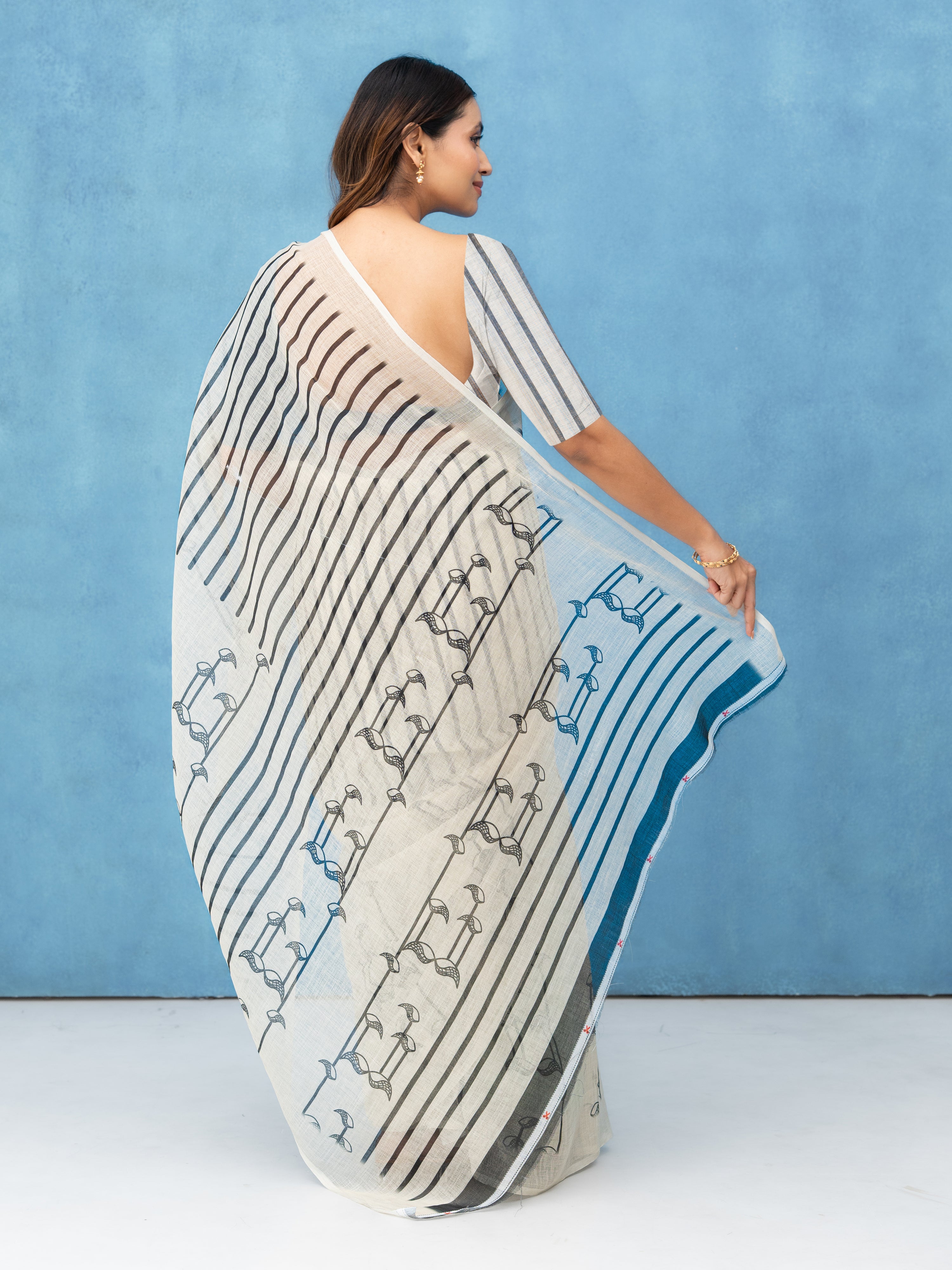 Off-White Cotton Linen Saree
