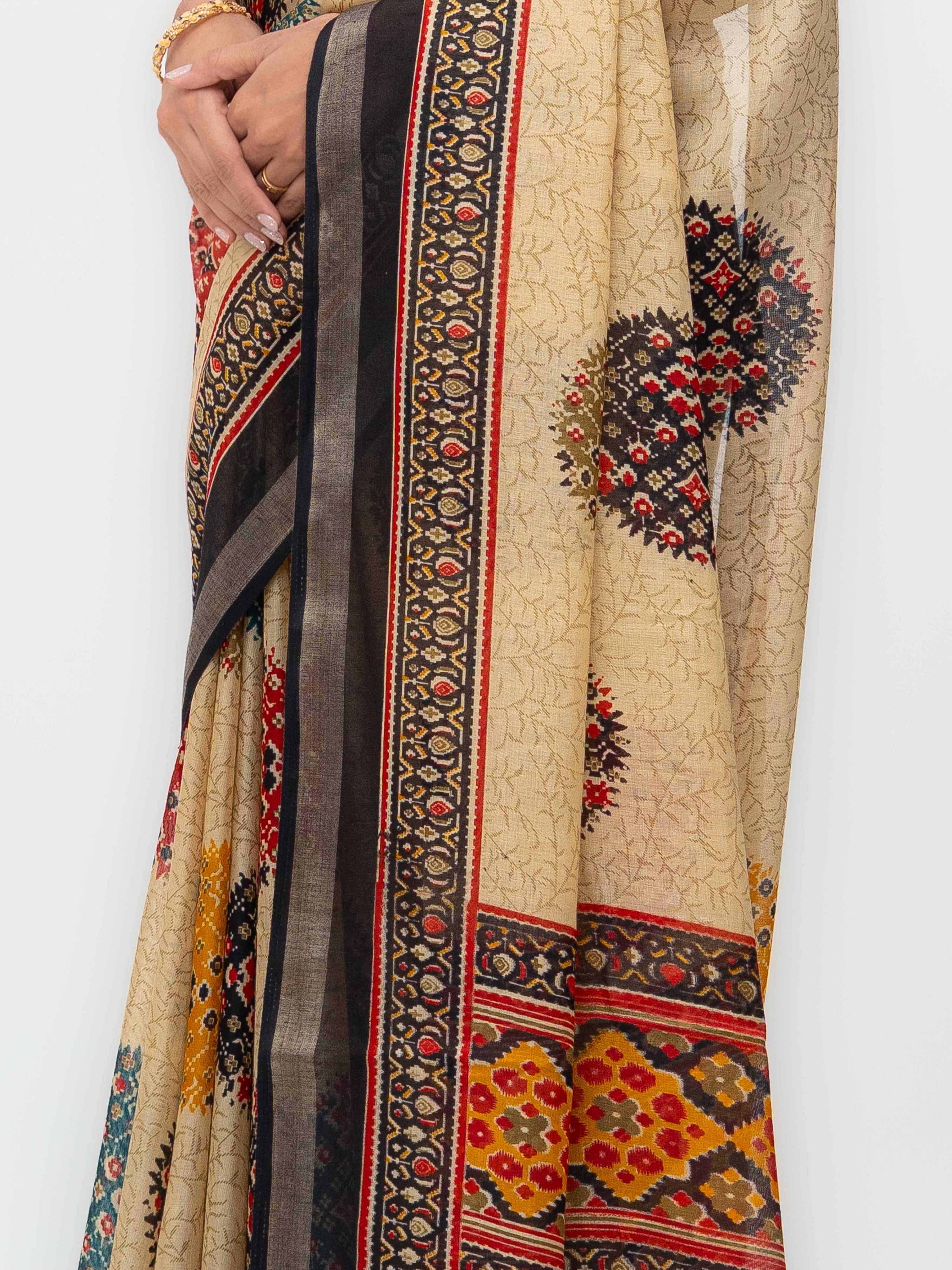 Beige &amp; Black Mall Cotton Saree