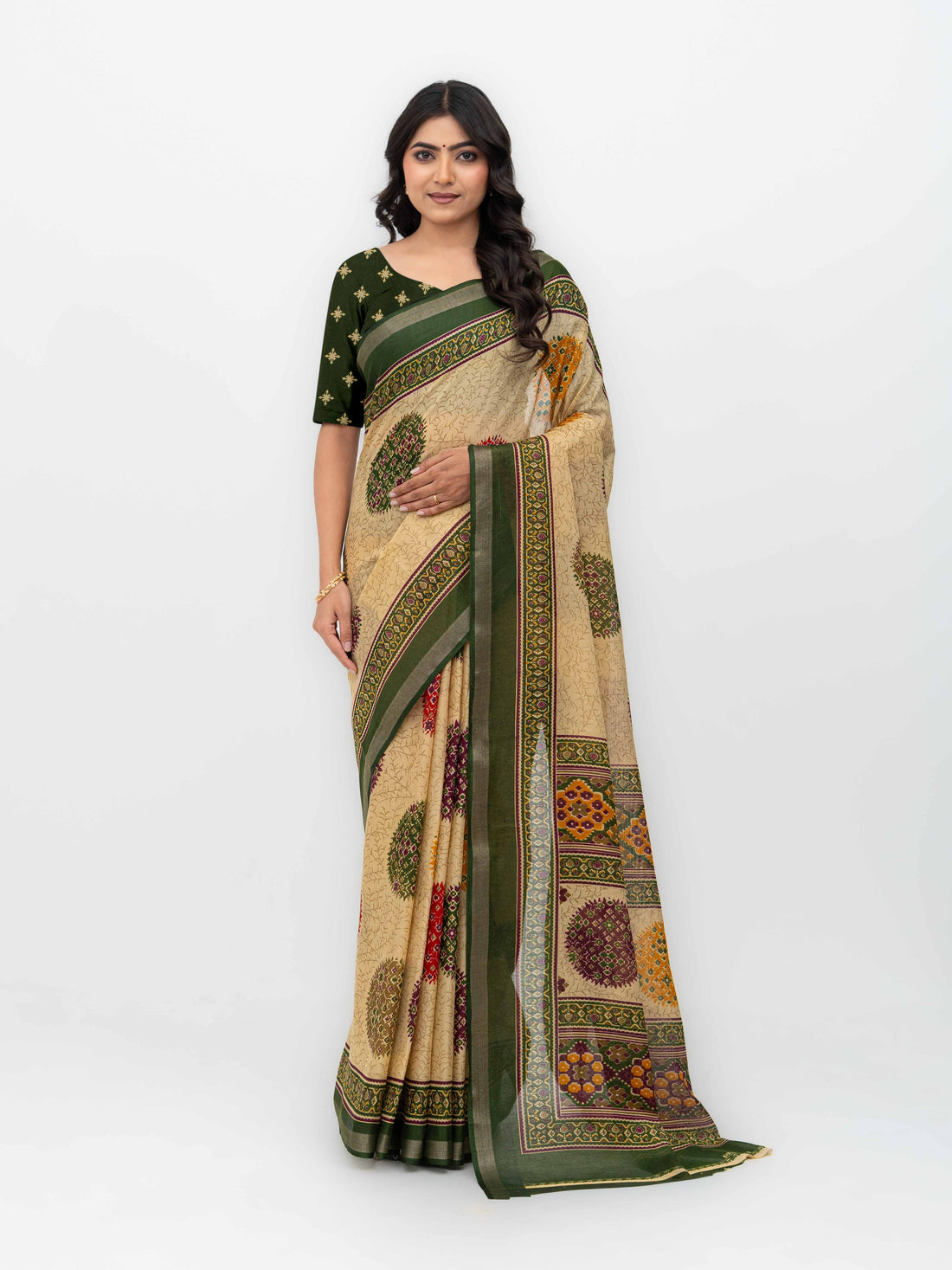 Beige &amp; Green Mall Cotton Saree