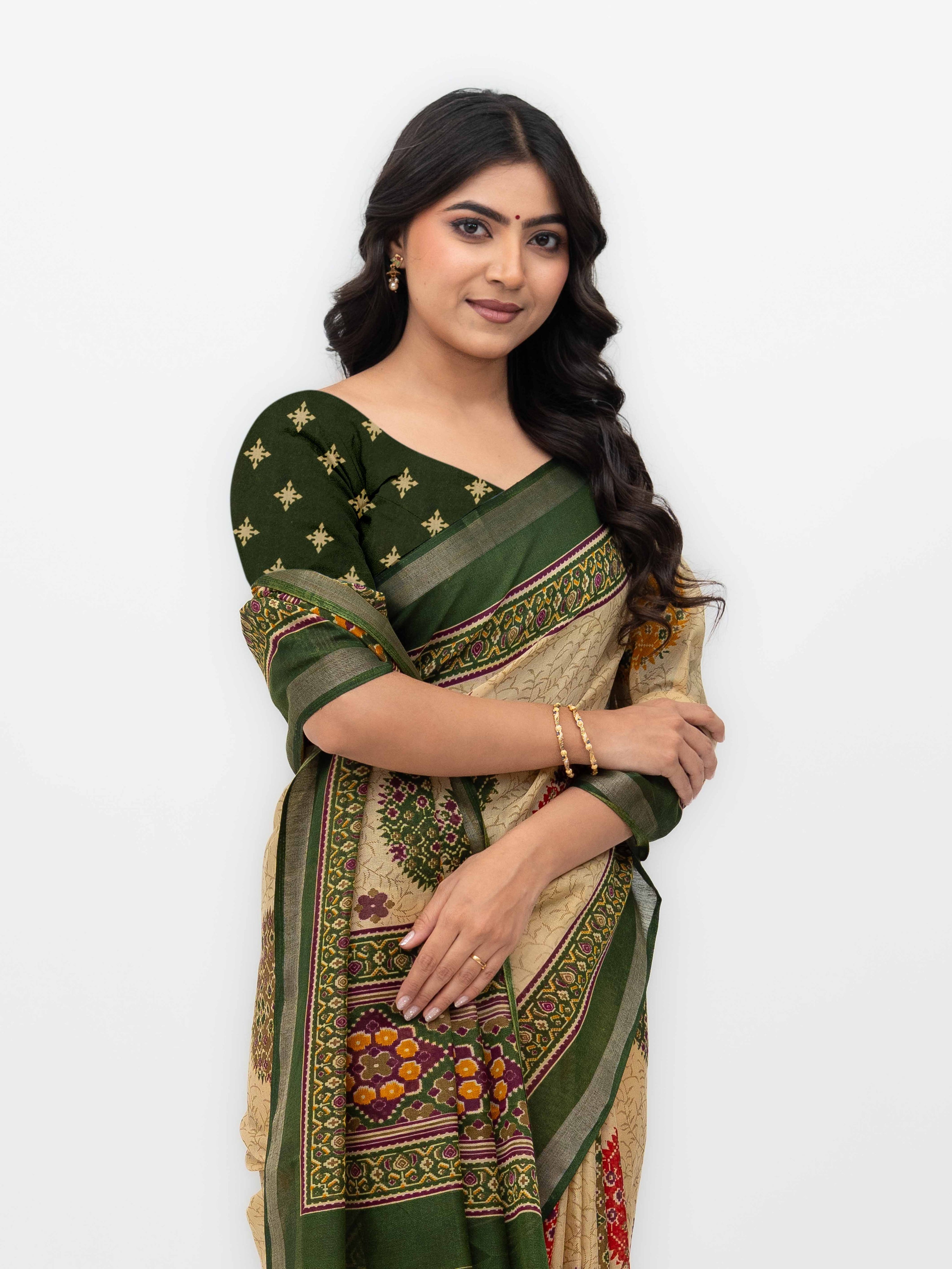 Beige &amp; Green Mall Cotton Saree