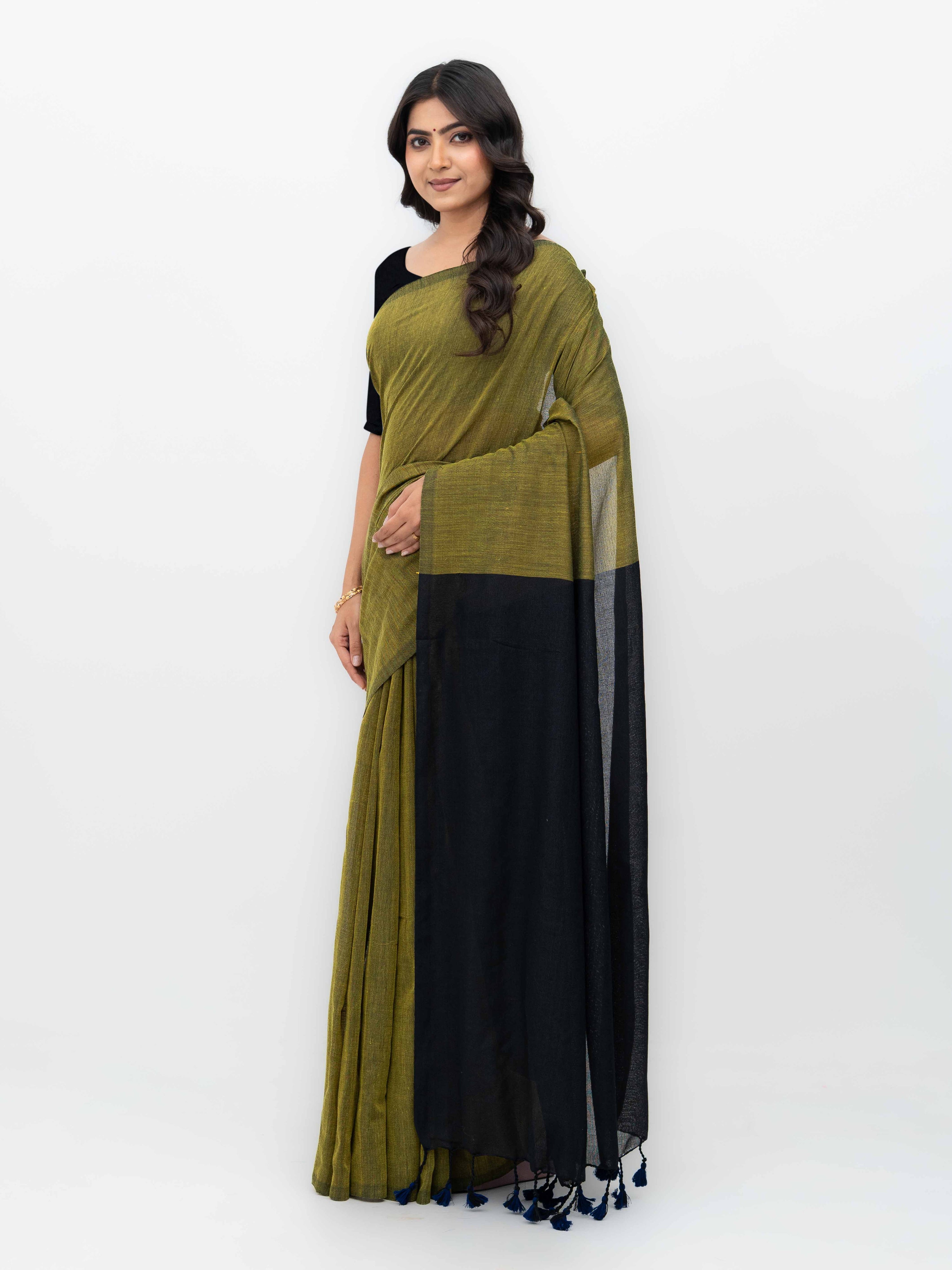 Green&amp;Black Khadi Cotton Saree