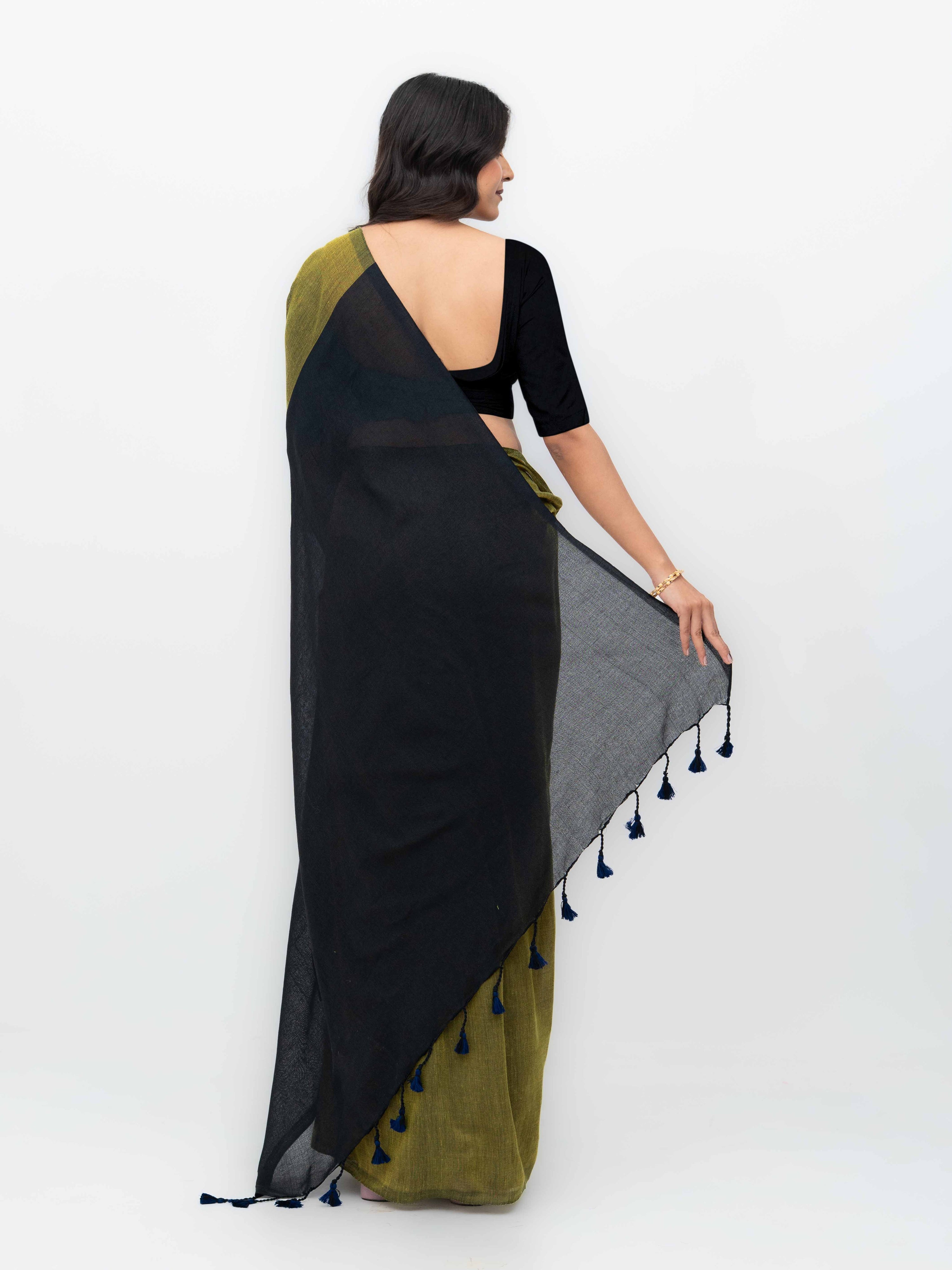 Green&amp;Black Khadi Cotton Saree