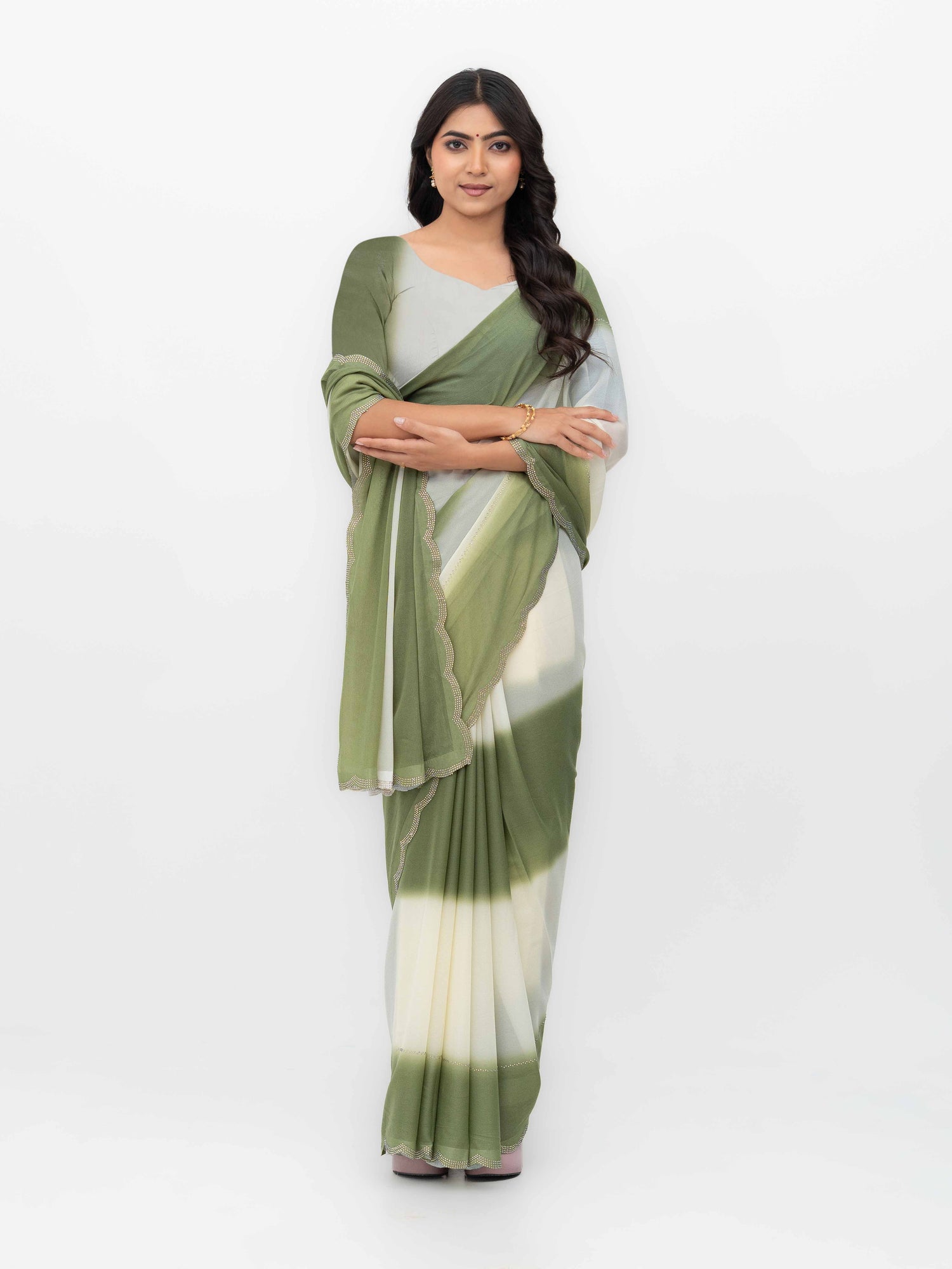 White &amp;Olive Georgette Saree