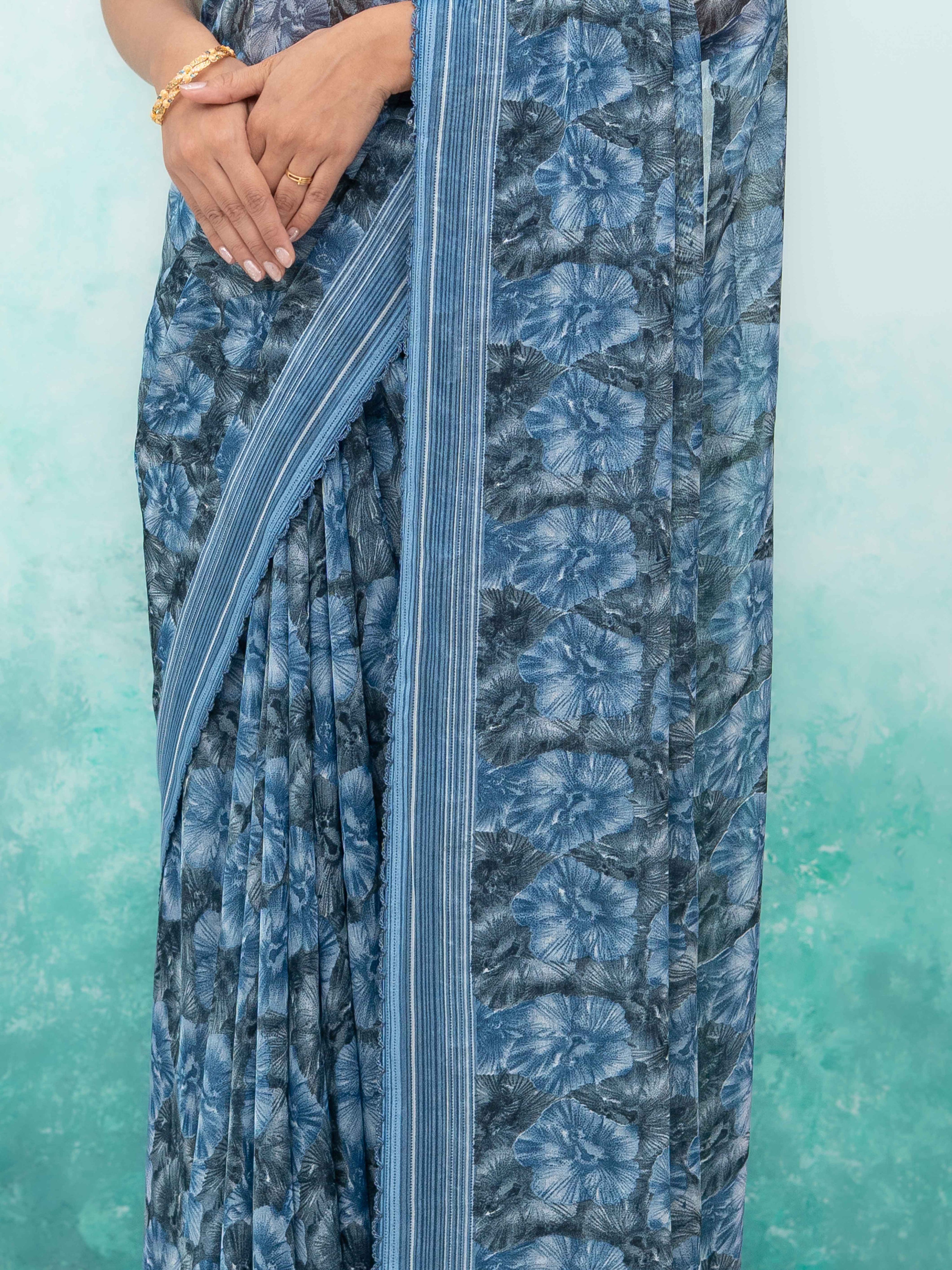 Gray Weightless Saree