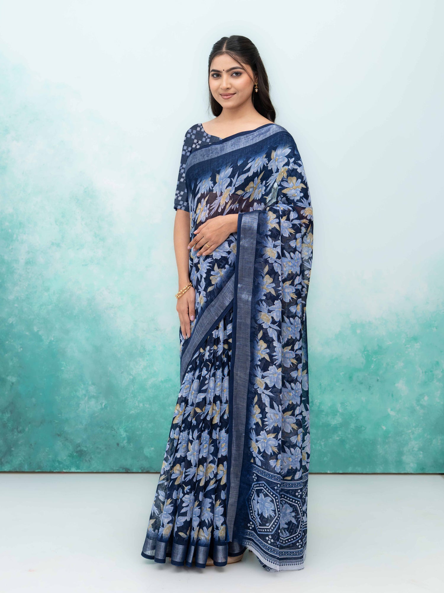 Navy Blue Weightless Saree