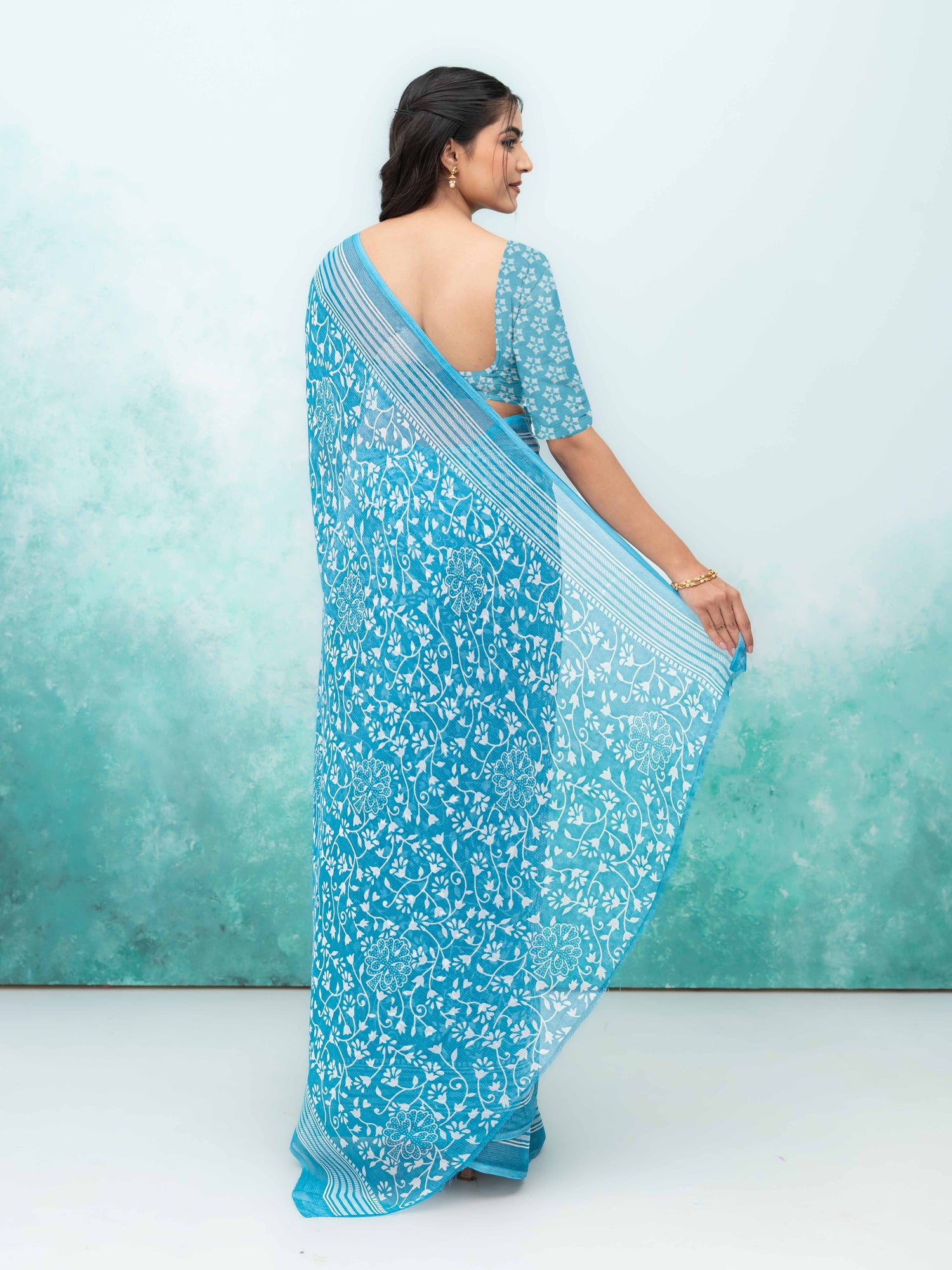 Sky Blue Weightless Saree